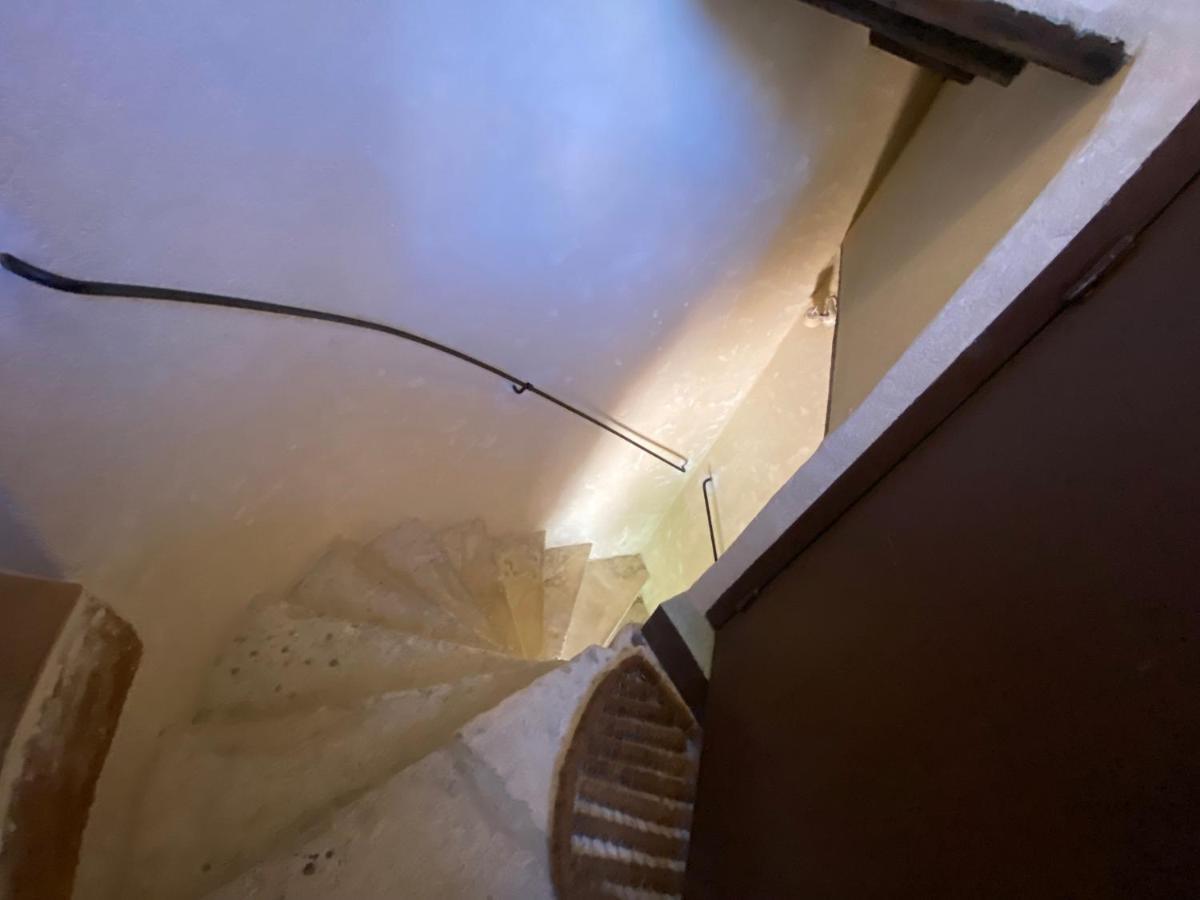 Appartement A 50 M De La Place Aux Herbes Uzès المظهر الخارجي الصورة